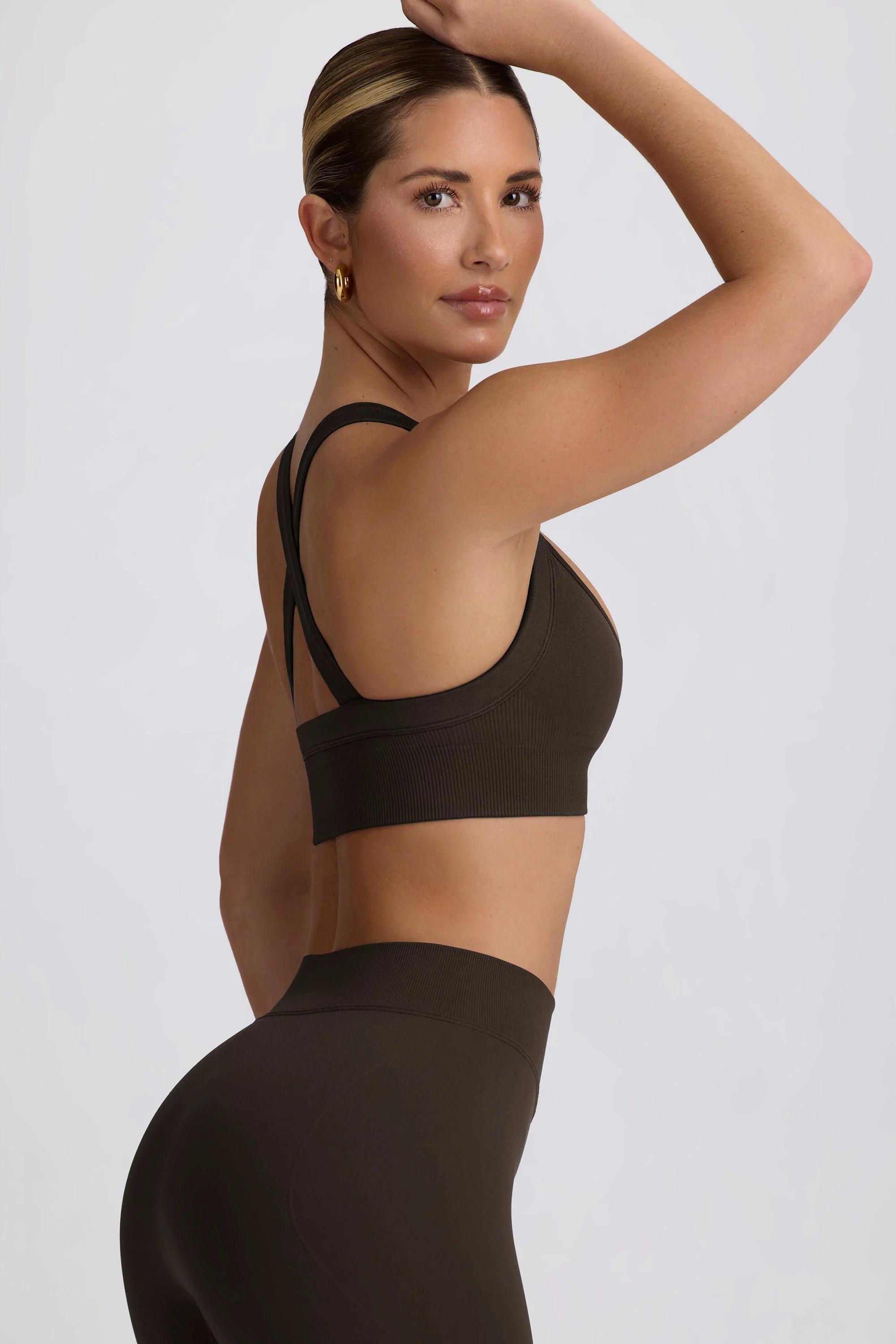 Super Sculpt Seamless Cross-Back Sports Bra in Brown - Image 3