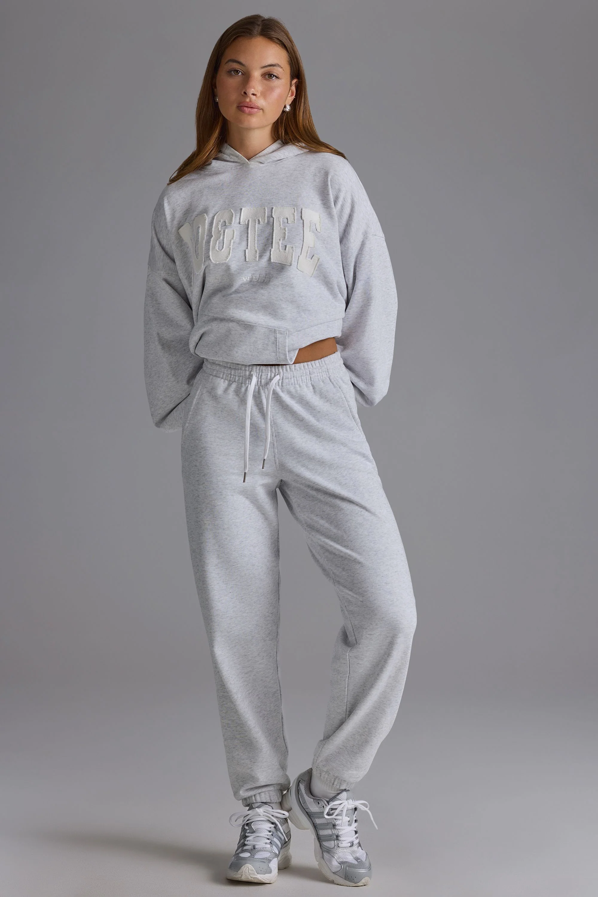 Soft Cotton Jersey Relaxed Mid-Rise Joggers in Grey Marl - Image 7