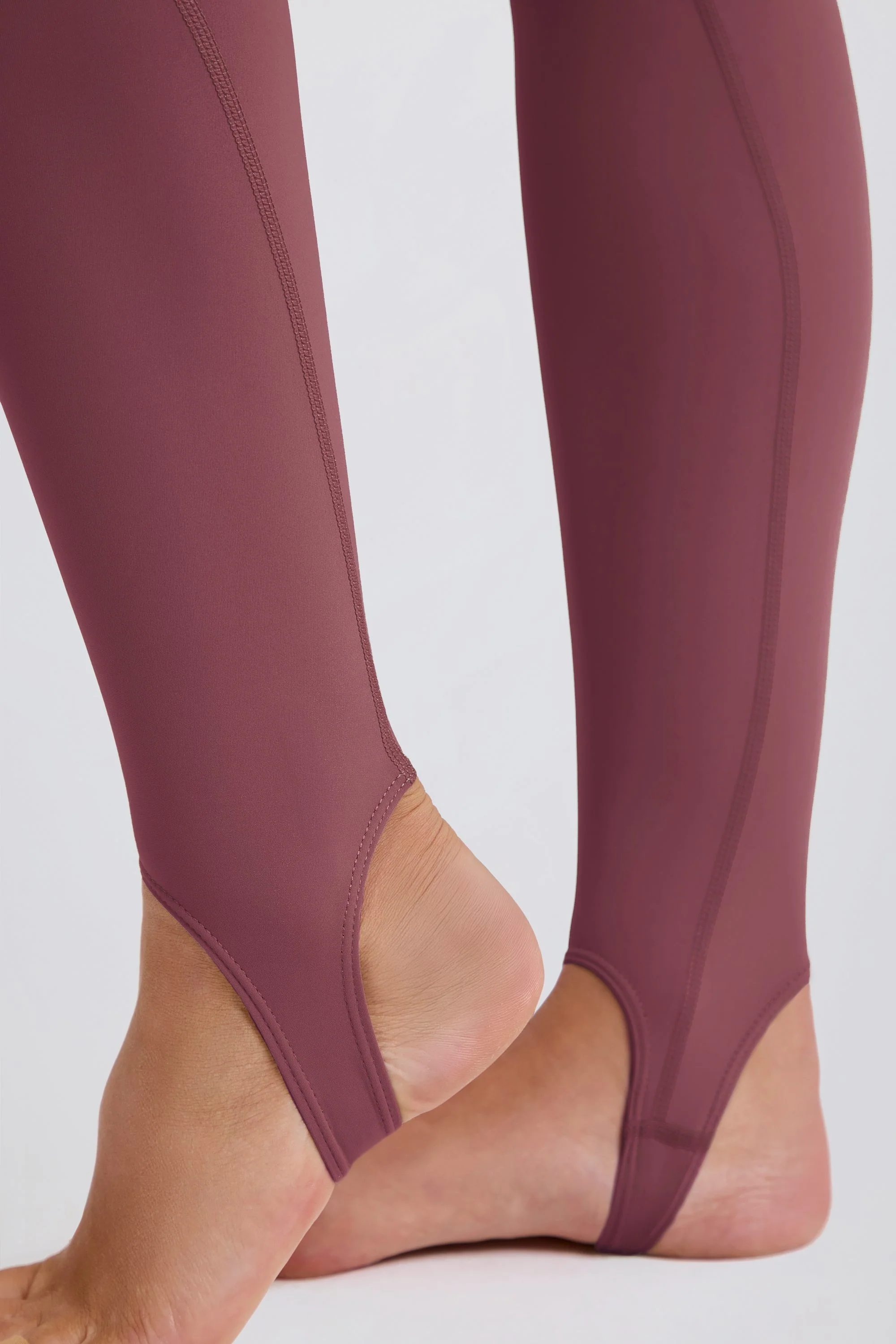 Four-Way Stretch Foldover Mid-Rise Stirrup Leggings in Acai - Image 6