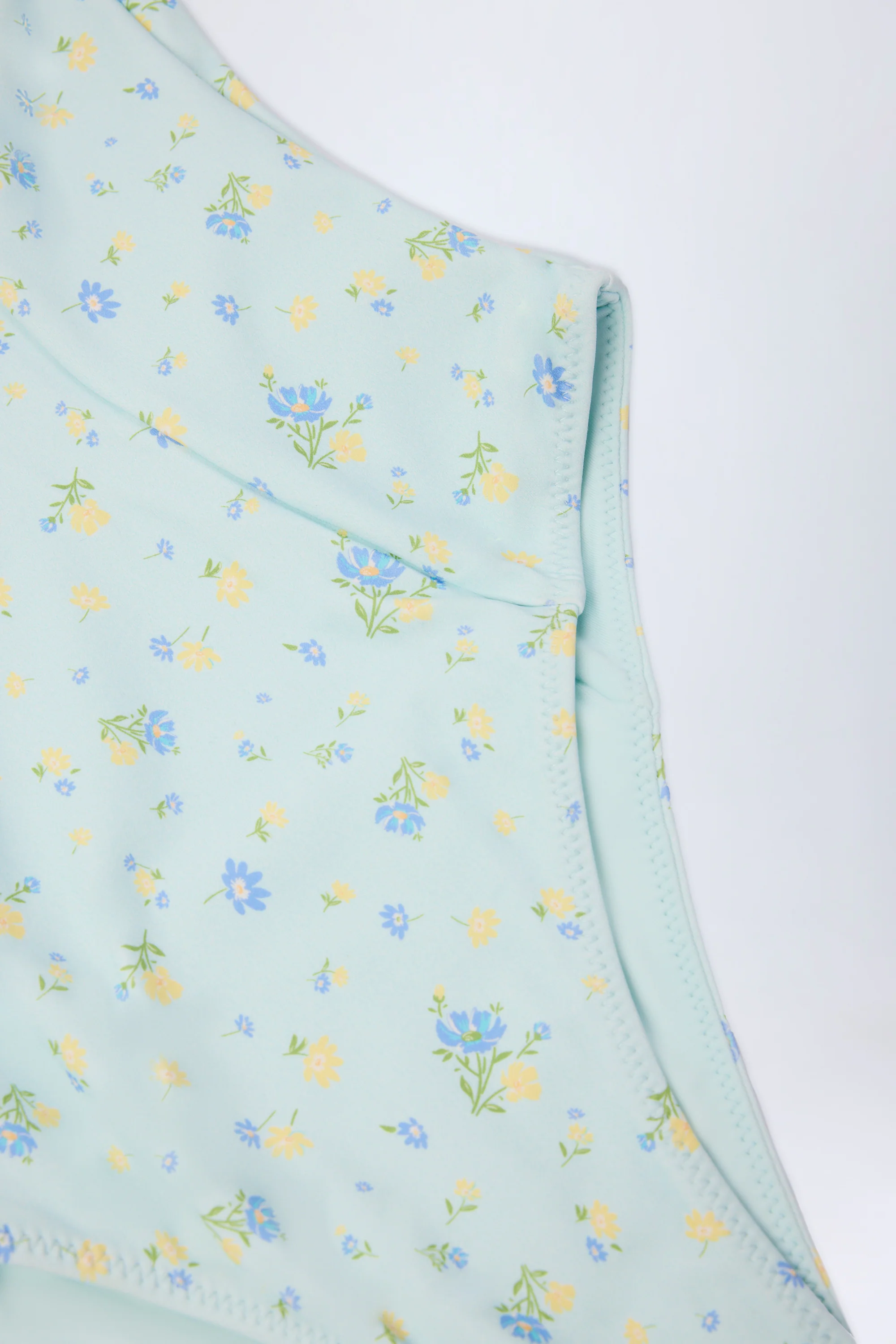 Underwired Balconette Swimsuit in Blue Floral - Image 7