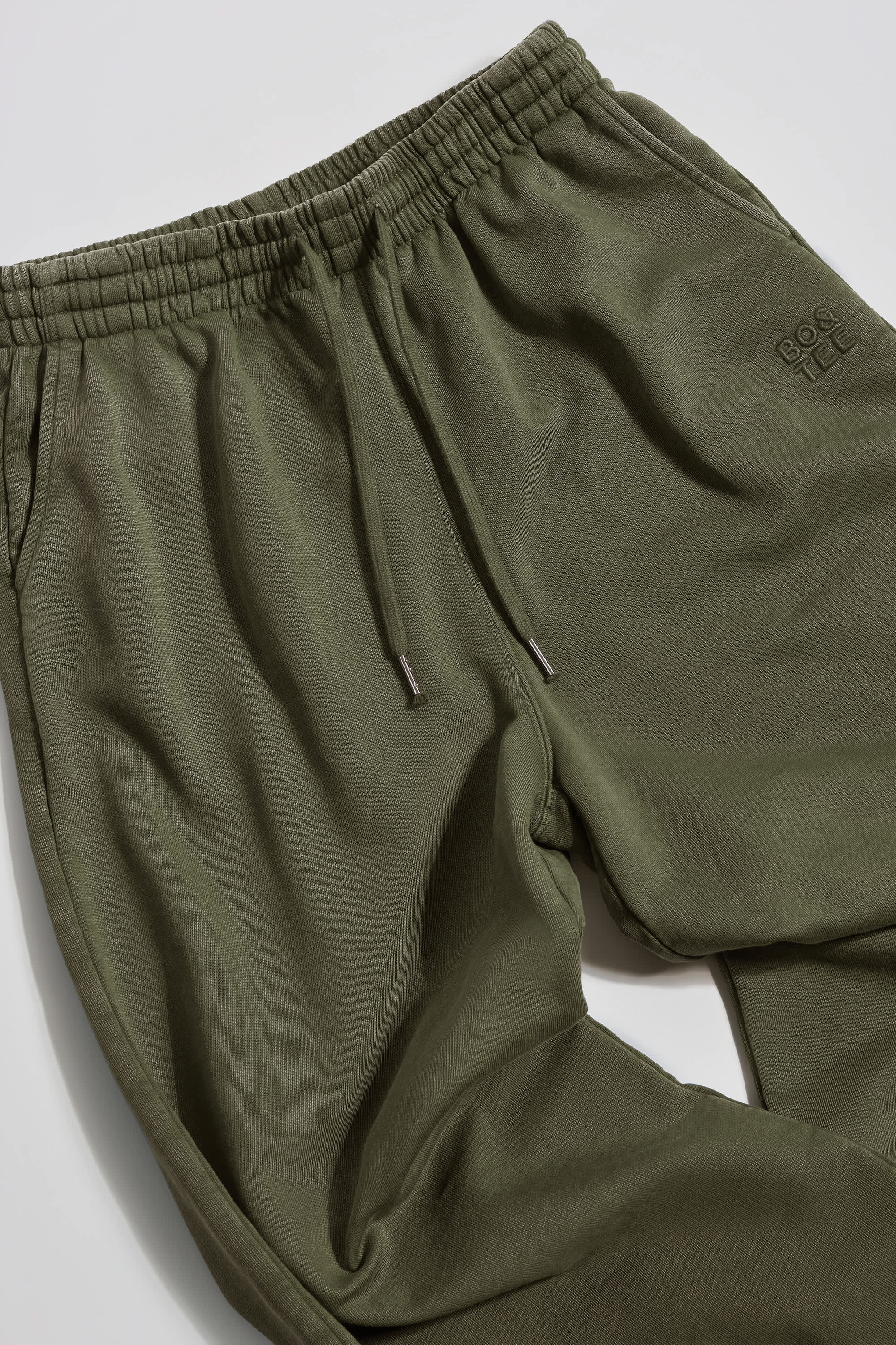 Soft Cotton Mid-Rise Wide-Leg Joggers in Light Green - Image 4