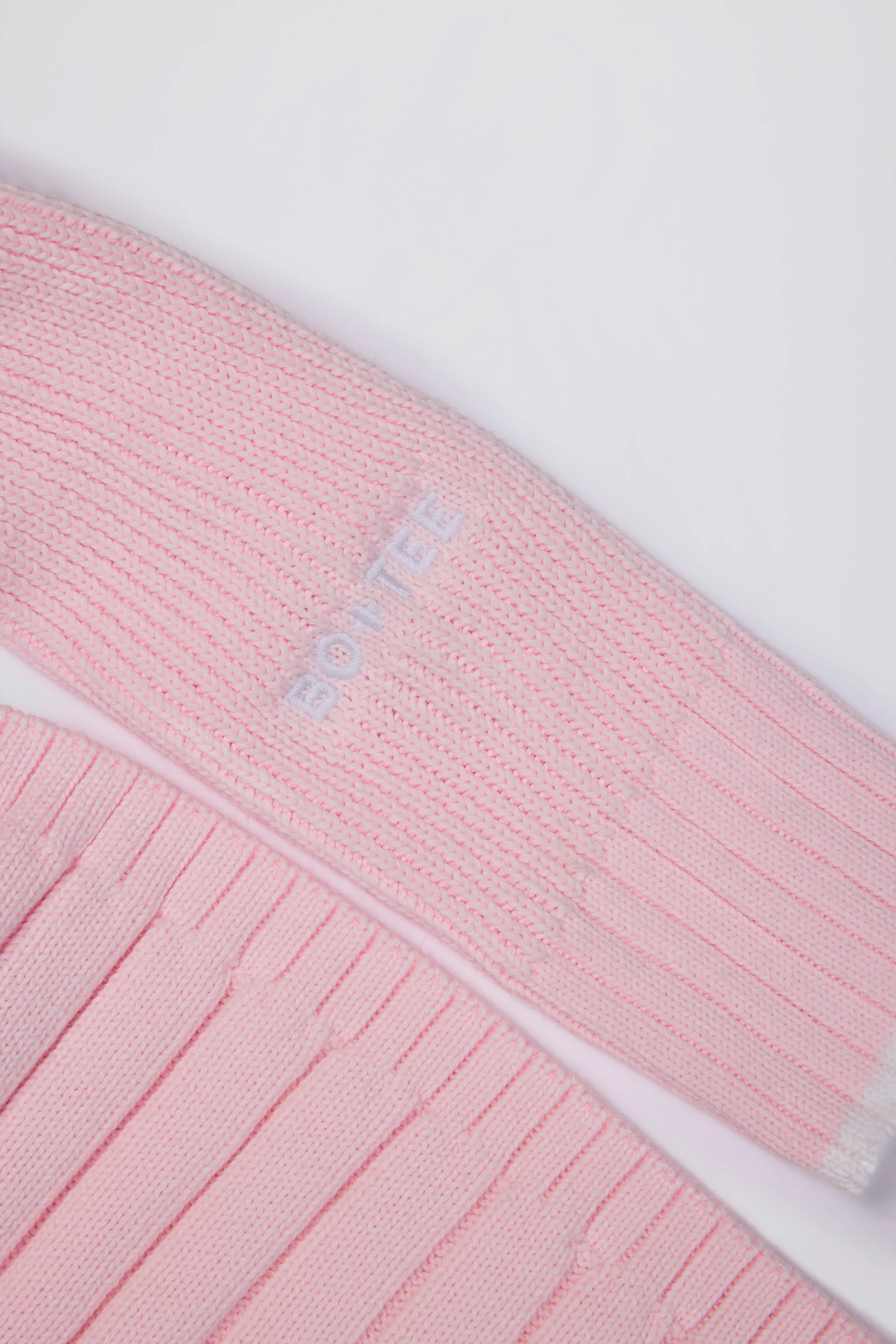 Ribbed Knit Quarter-Zip Cropped Jumper in Powder Pink - Image 6