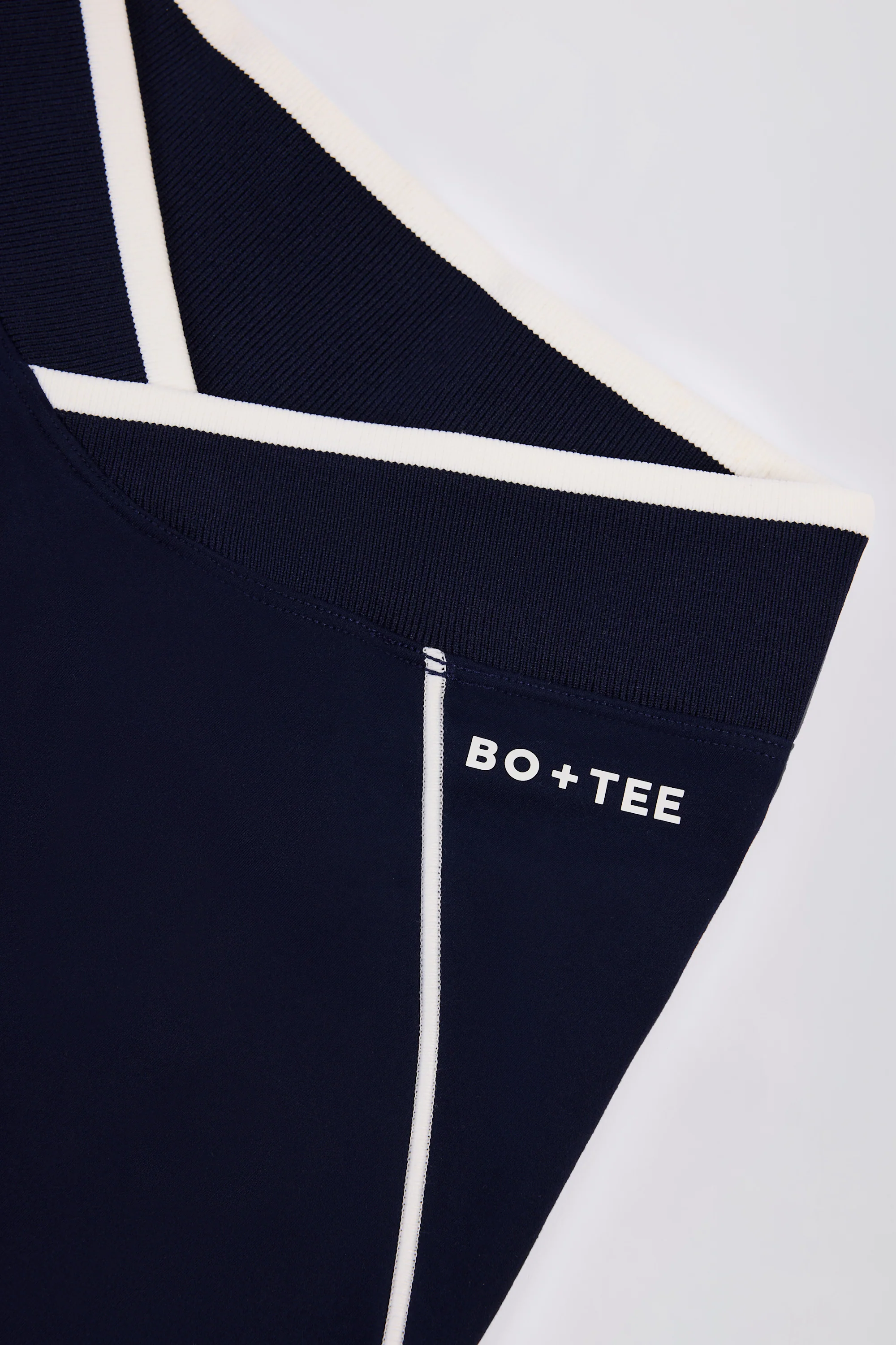 Soft Active Crossover Contrast Leggings in Classic Navy - Image 6