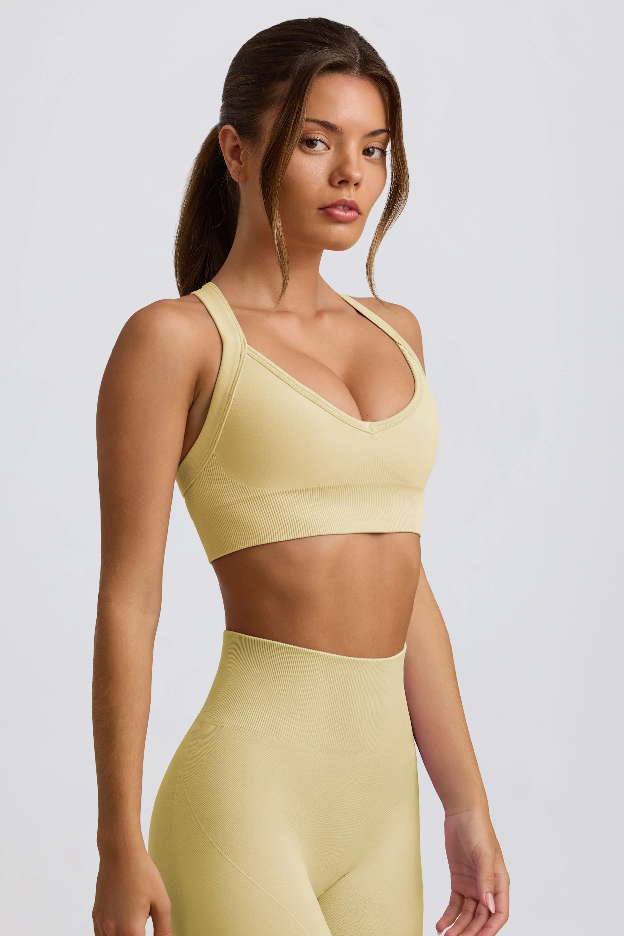 Super Sculpt Seamless Crossback Sports Bra in Butter Yellow - Image 5