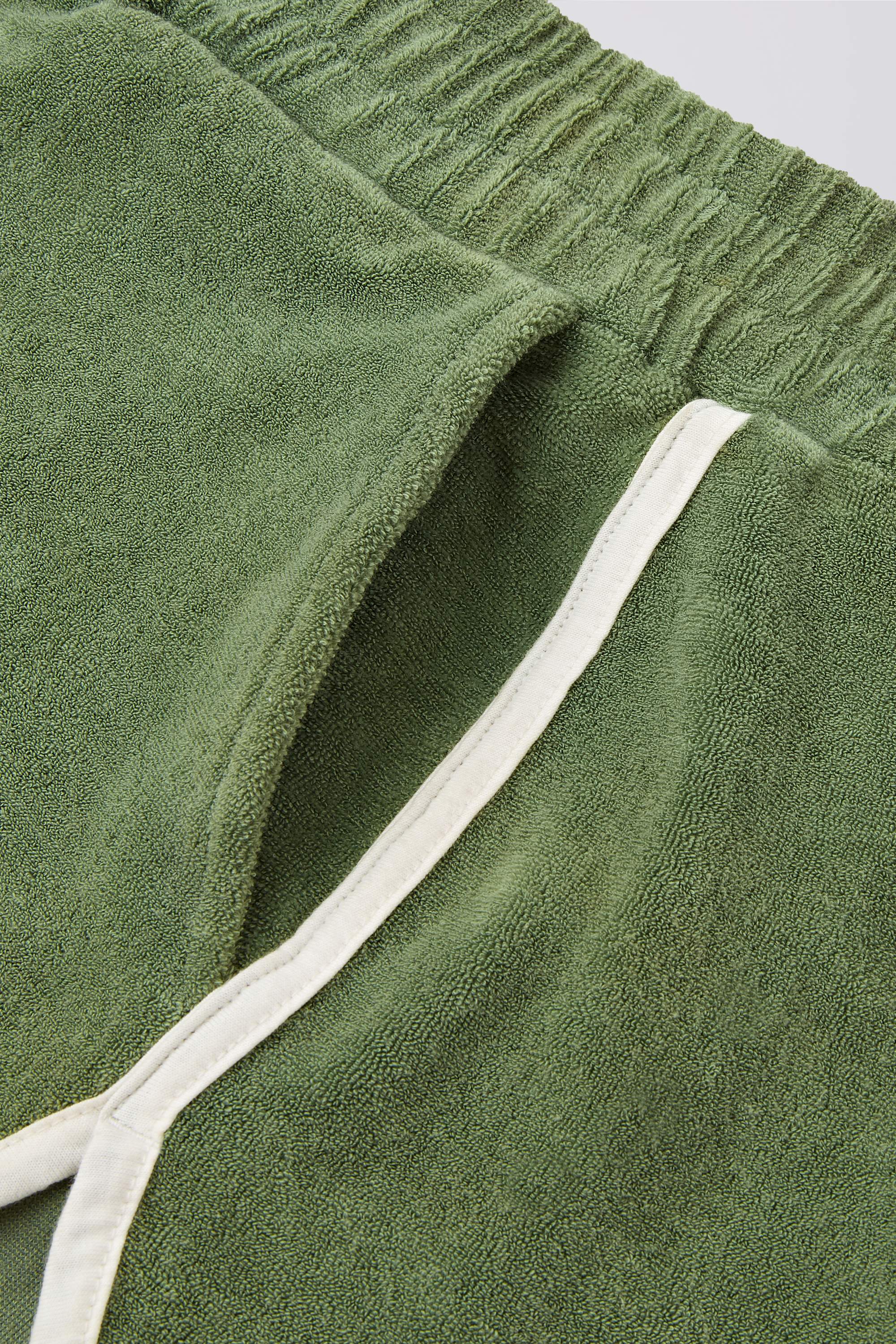 Terry Towelling Mid-Rise Shorts in Green - Image 5
