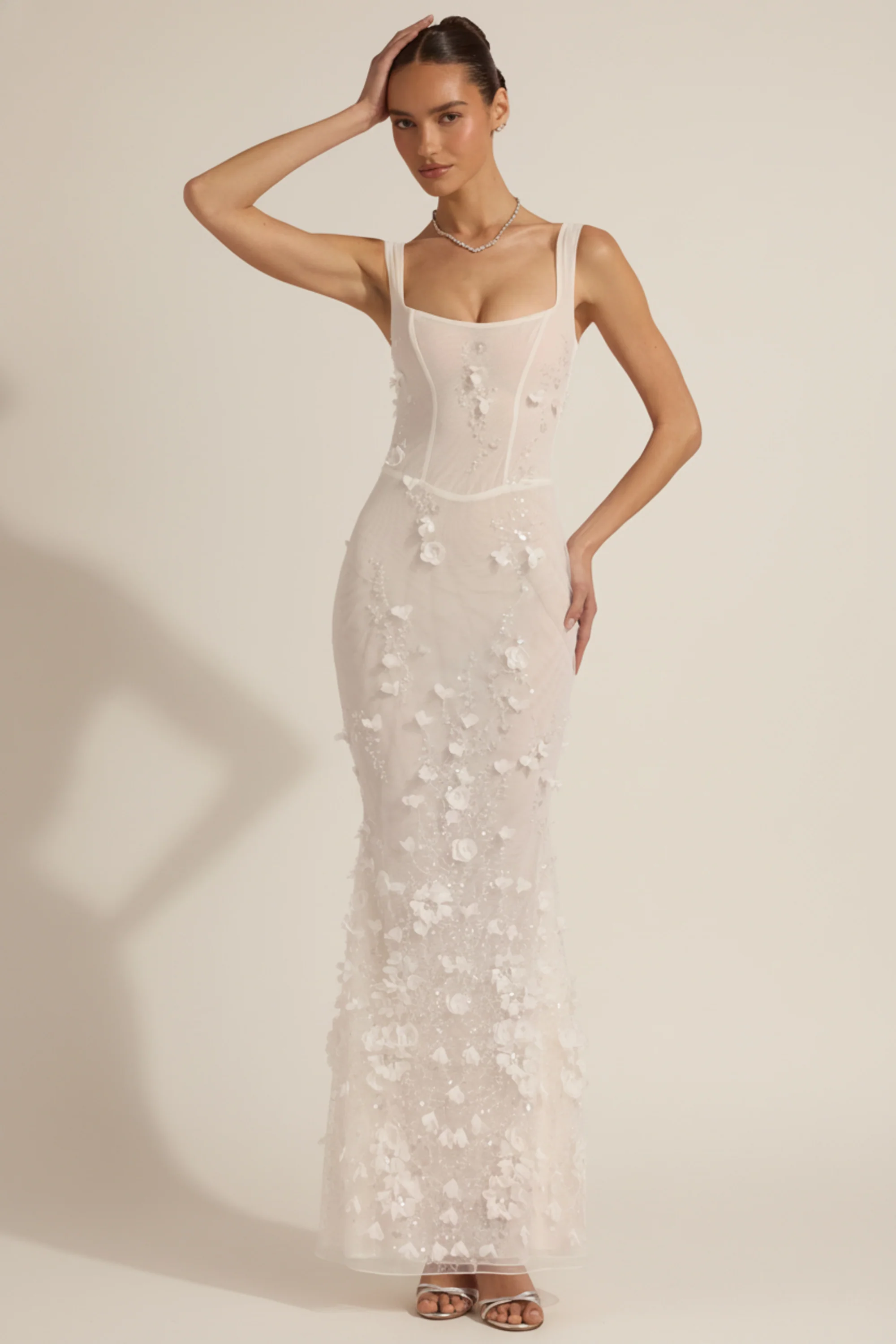 Embellished Appliqué Soft-Scoop Corset Gown in White - Image 7