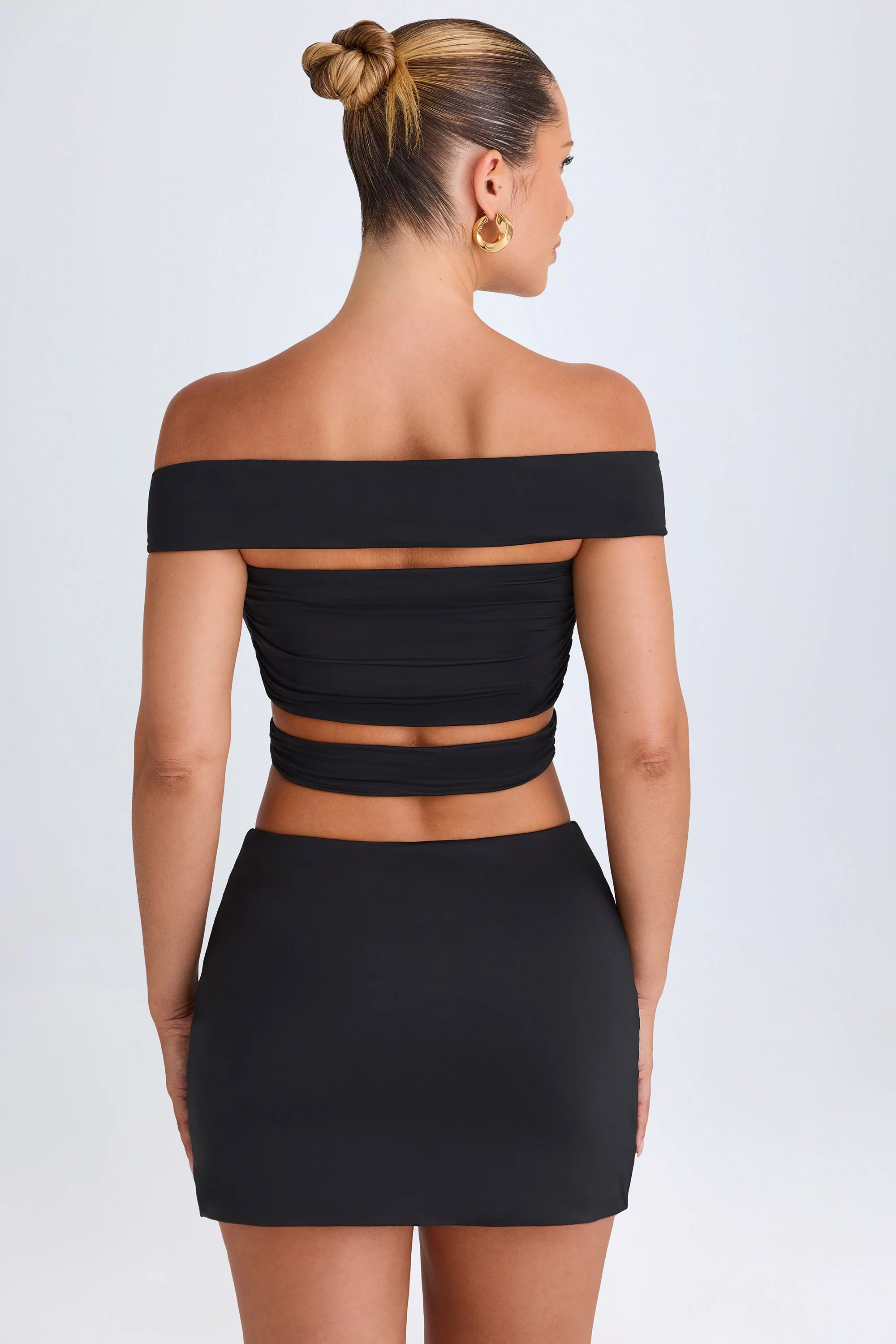 Cut-Out Off-Shoulder Crop Top in Black - Image 2