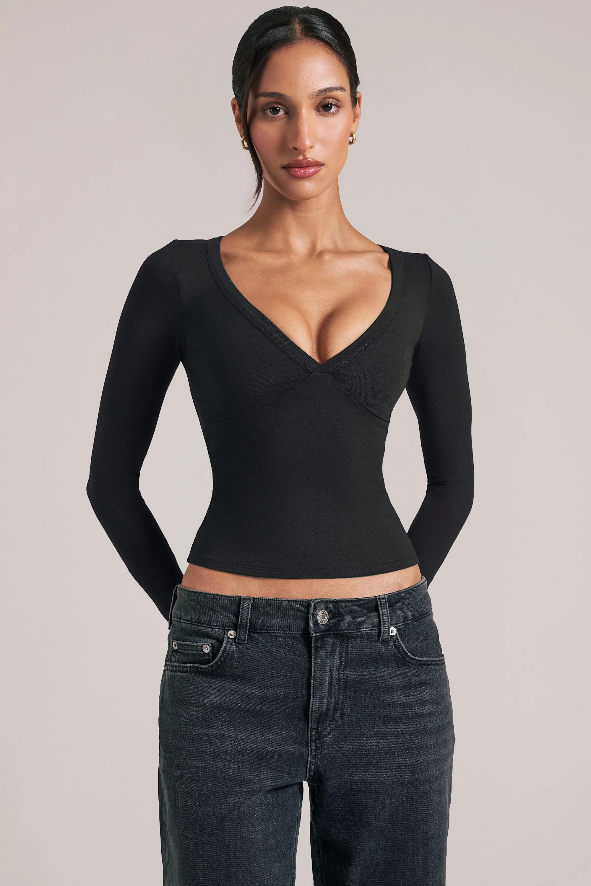 V-Neck Long-Sleeve Top in Black - Image 6