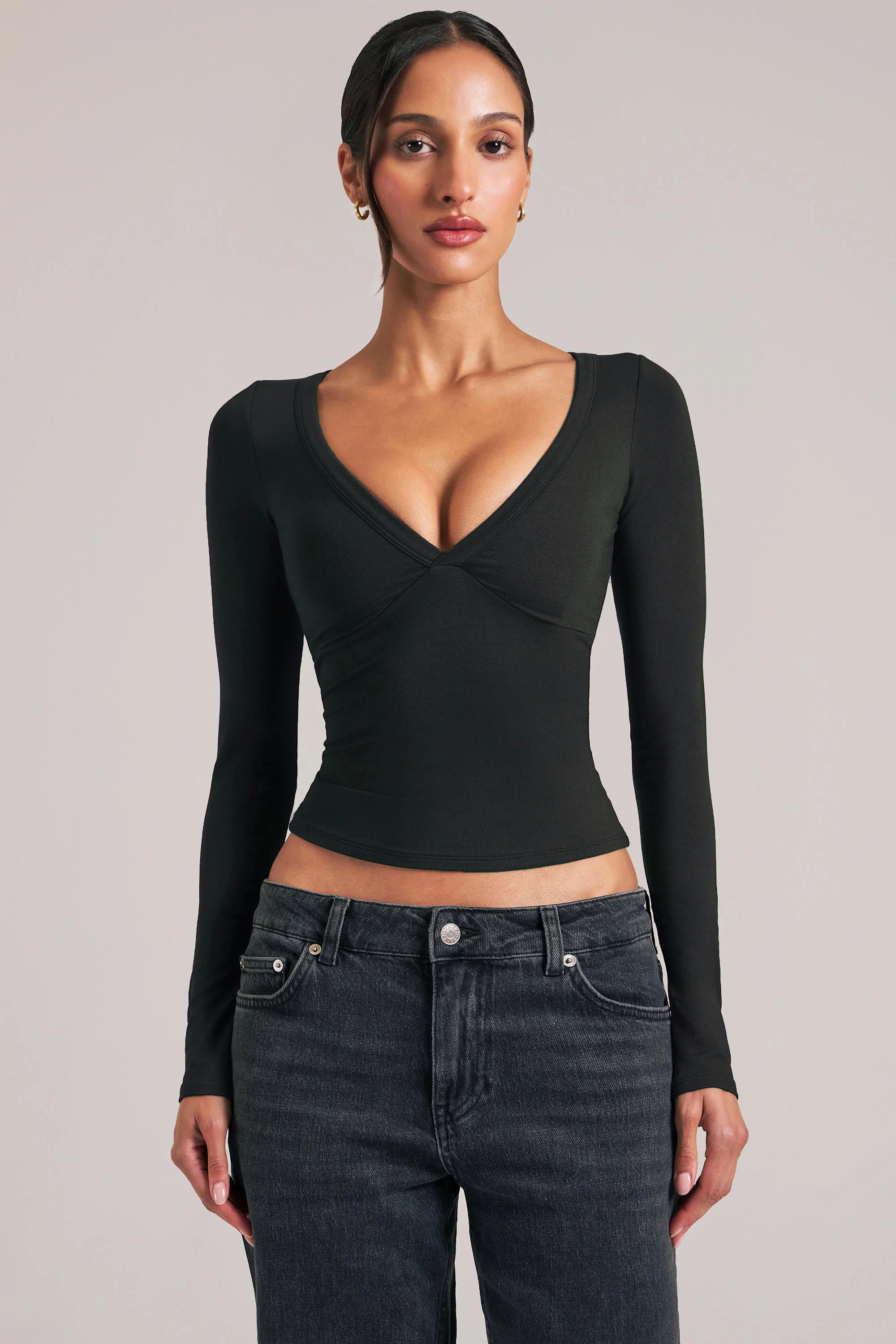 V-Neck Long-Sleeve Top in Black - Image 7